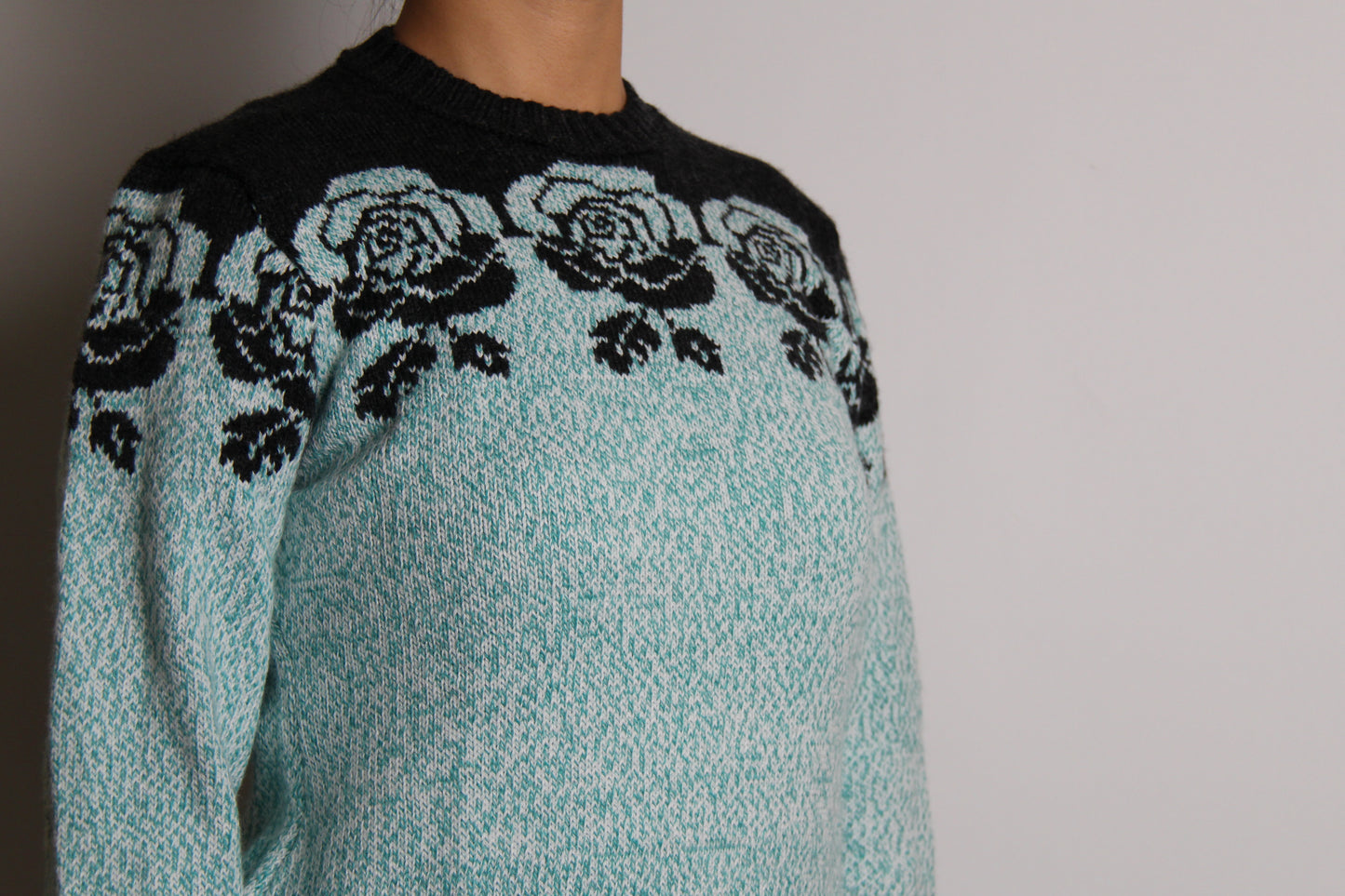 EXKLUSIV Pullover Blumen Türkis